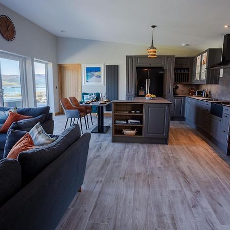 Birches Lodge With Hot Tub Dundonnell Extérieur photo