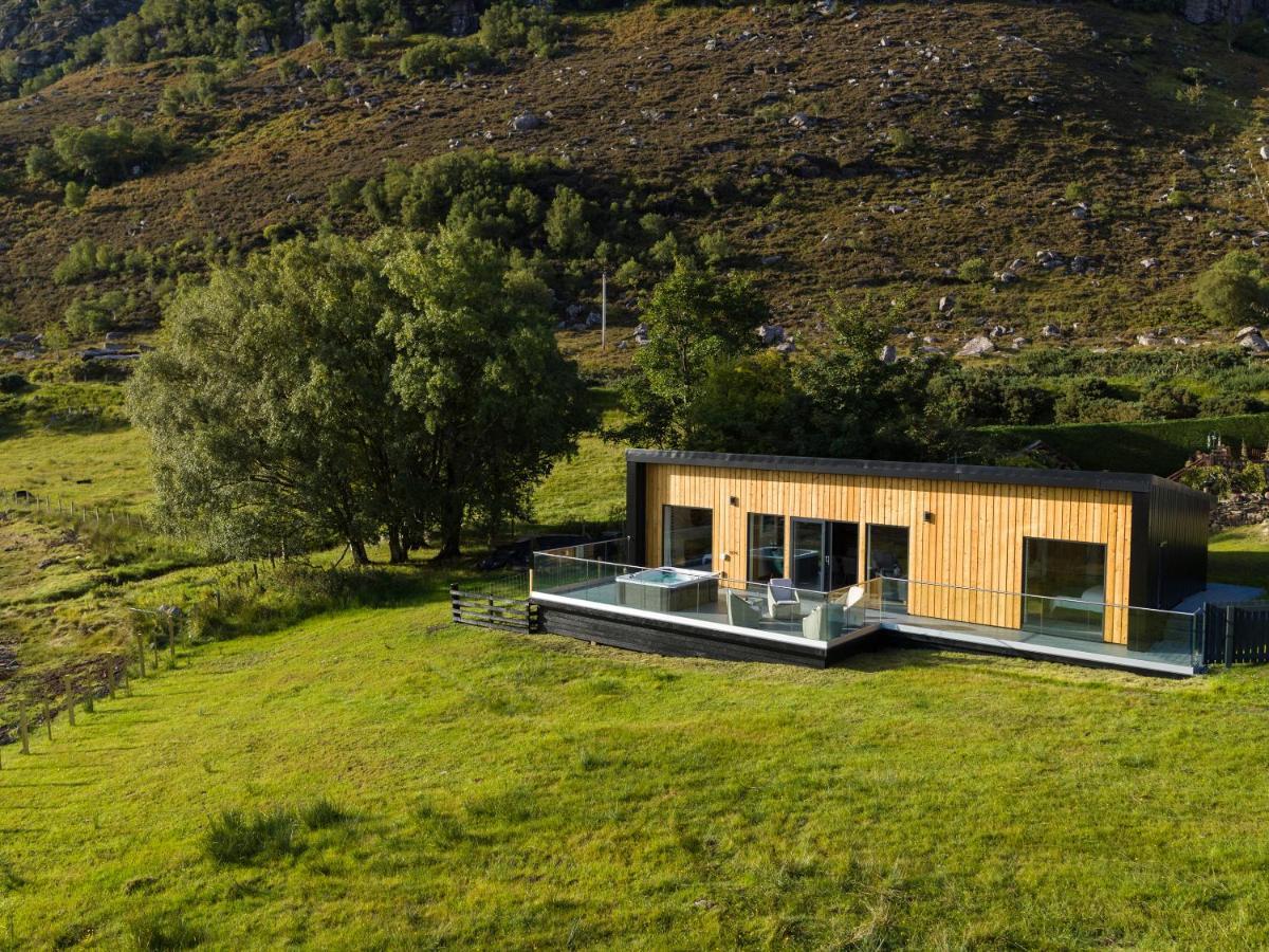 Birches Lodge With Hot Tub Dundonnell Extérieur photo