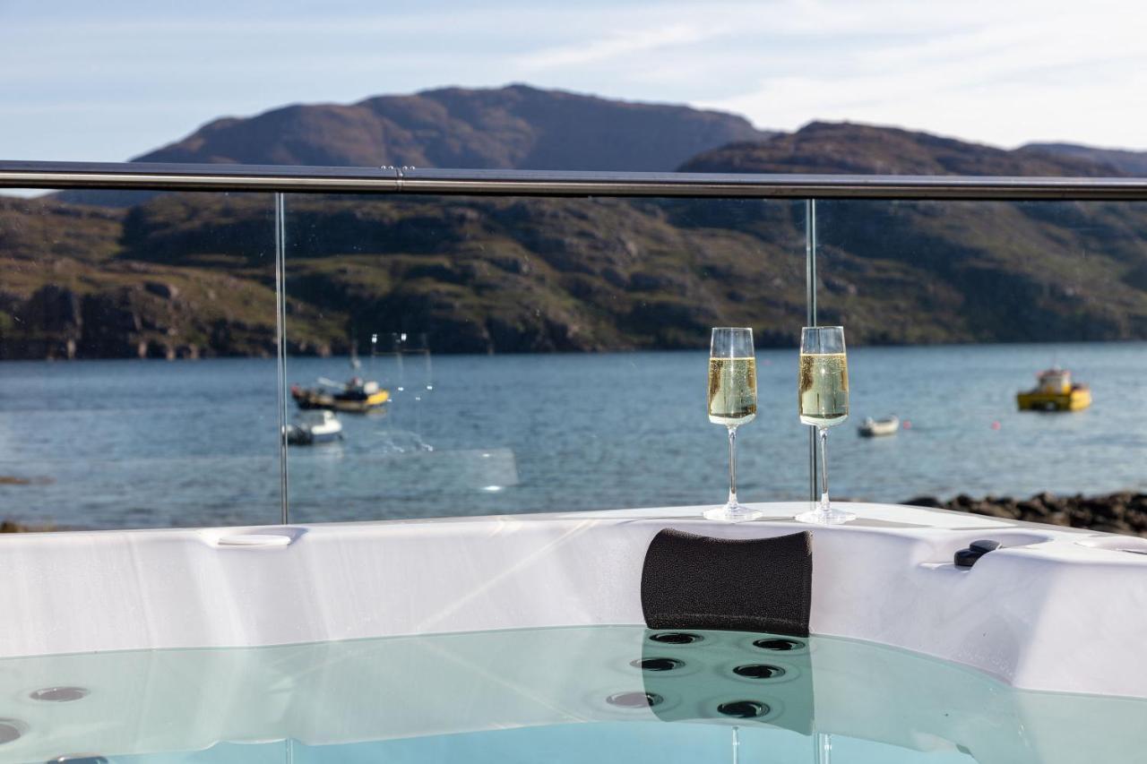 Birches Lodge With Hot Tub Dundonnell Extérieur photo