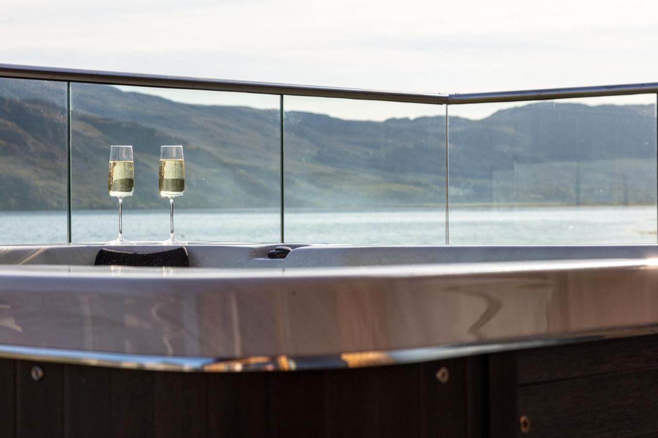 Birches Lodge With Hot Tub Dundonnell Extérieur photo
