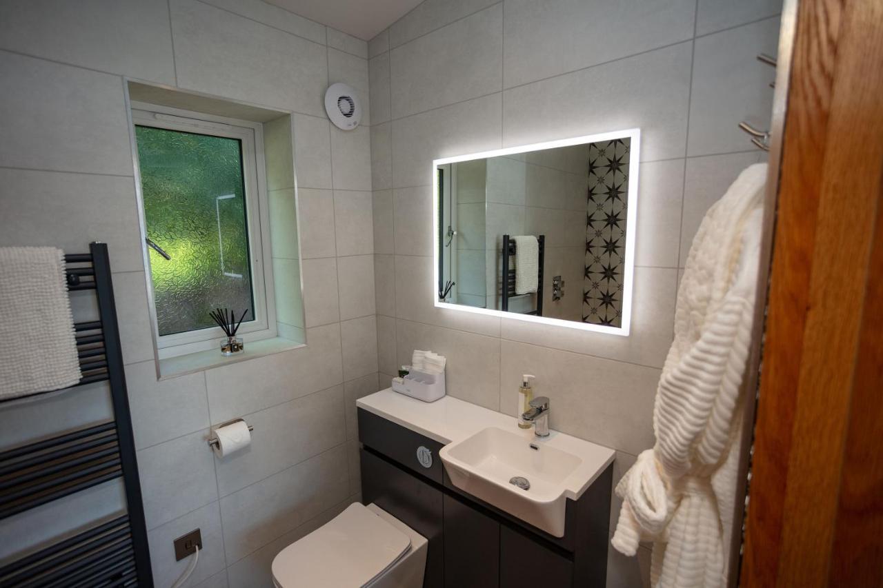 Birches Lodge With Hot Tub Dundonnell Extérieur photo