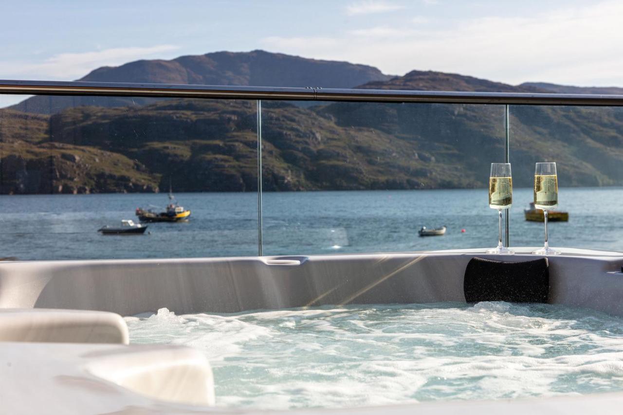 Birches Lodge With Hot Tub Dundonnell Extérieur photo